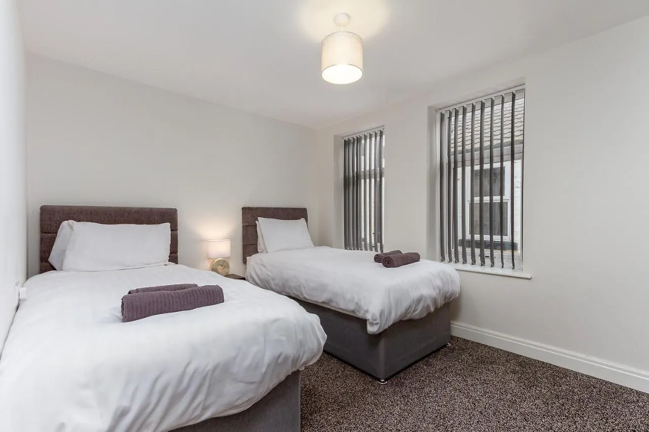 Apartment Kings Court Modern Aparthotel, Town Centre - Blackpool Resort Collection United Kingdom