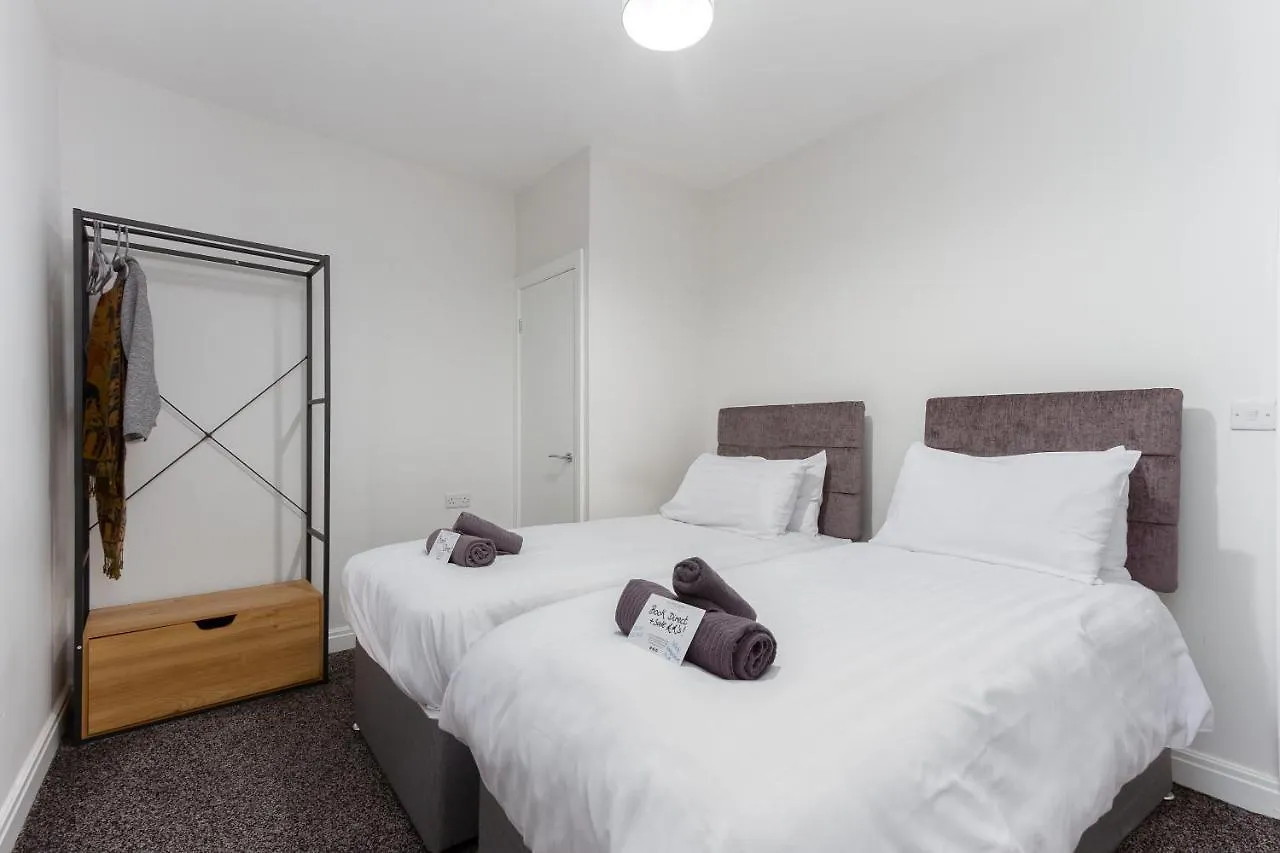 Kings Court Modern Aparthotel, Town Centre - Blackpool Resort Collection 0*,